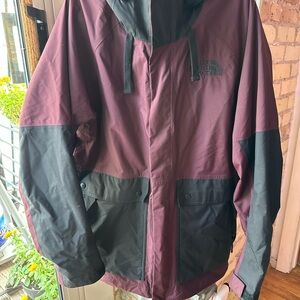 The North Face Men's Raincoat - Black and Purple